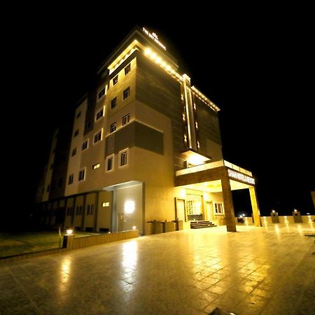 The Sky Imperial - Shahi Hotels & Resort Nāthdwāra Buitenkant foto