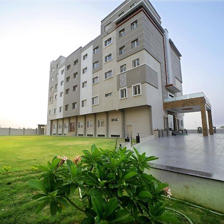 The Sky Imperial - Shahi Hotels & Resort Nāthdwāra Buitenkant foto